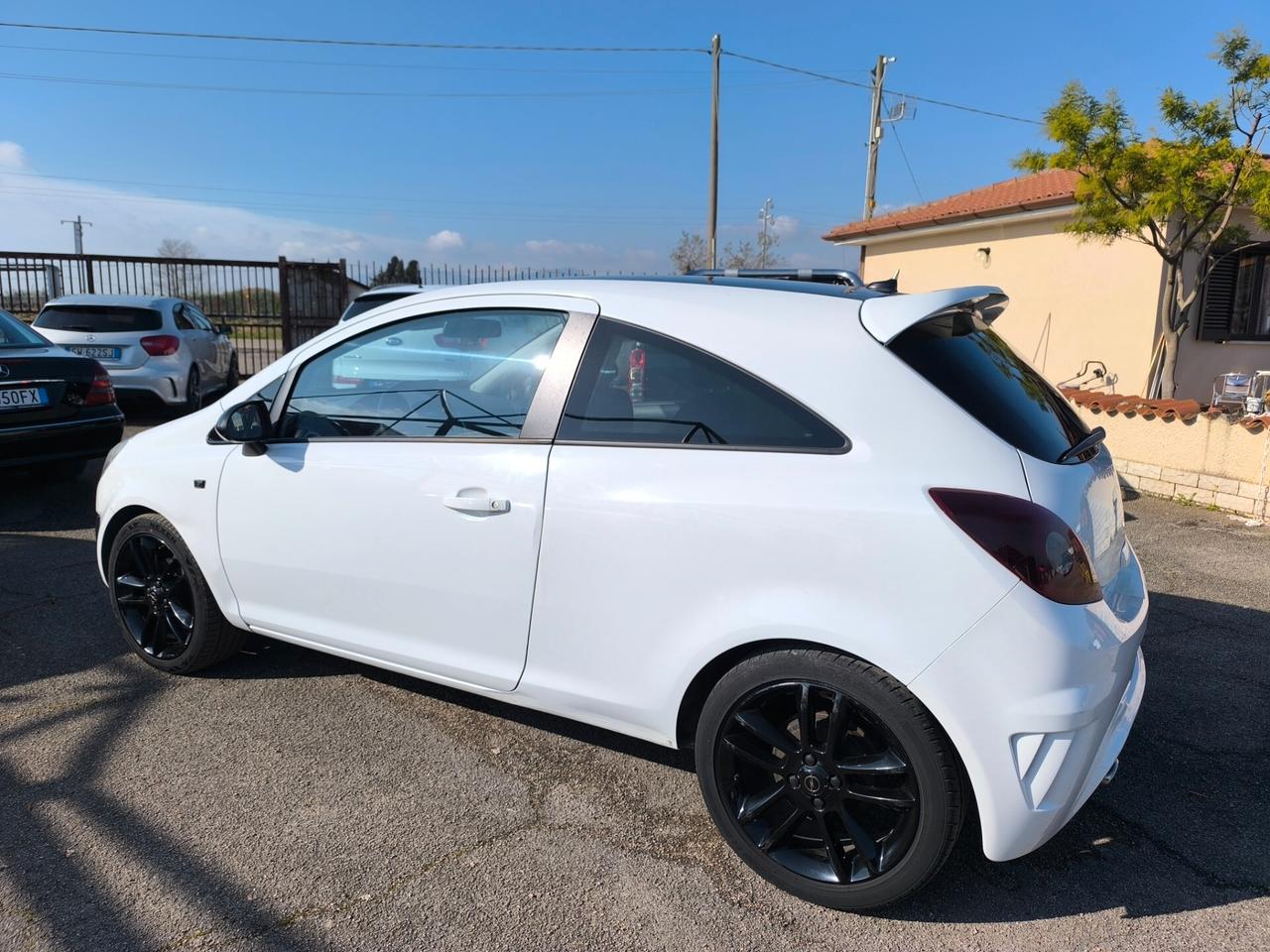 Opel Corsa 1.3 CDTI 95CV F.AP. 3 porte b-color