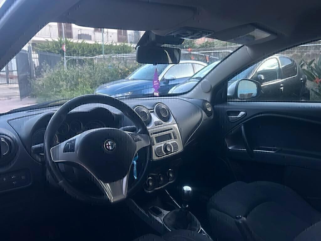 Alfa Romeo MiTo 1.3 JTDm 85 CV Distinctive 2015