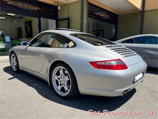 PORSCHE 911 Carrera 4S Coupé