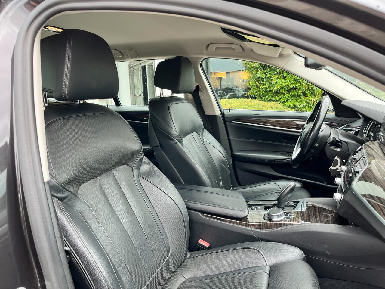 Bmw 520 520d xDrive Touring Luxury