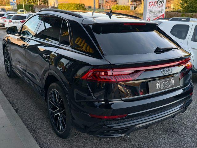 AUDI Q8 50 TDI 286 MHEV Sport s-line