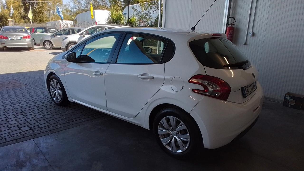 Peugeot 208 1.6 e-HDi 92 CV Active