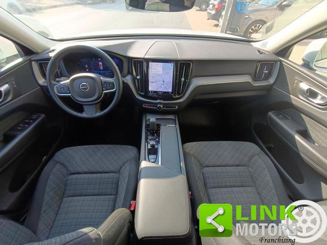 VOLVO XC60 B4 (d) automatico Plus Dark ESENTE BOLLO