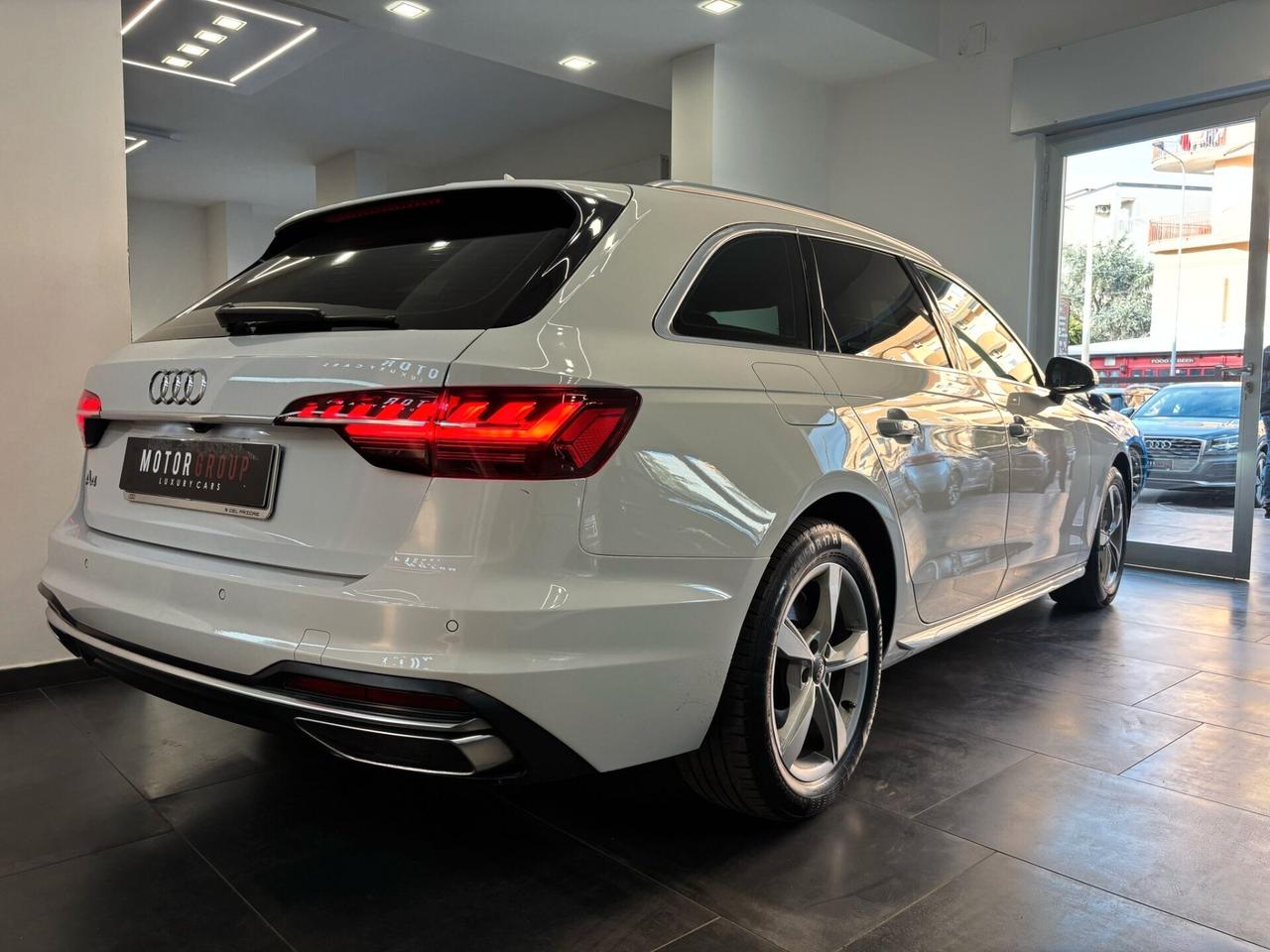 Audi A4 35 TDI/163 CV S tronic Business Advanced