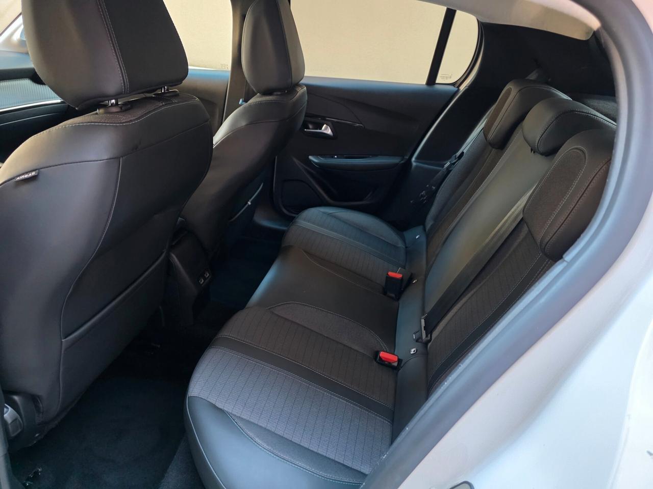 Peugeot 208 BlueHDi 100 Stop&Start 5 porte Allure Navi Pack