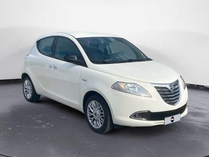 LANCIA Ypsilon 1.2 8v Gold c/CL 69cv