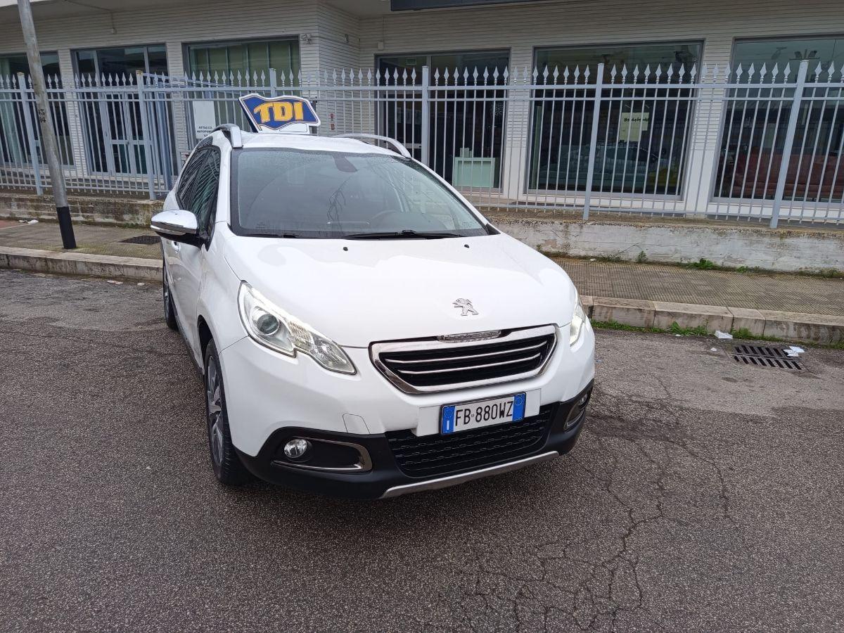PEUGEOT 2008 BlueHDi 100 Allure - 2016