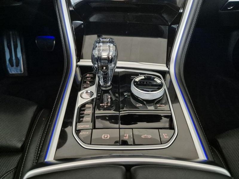BMW Serie 8 G14 2018 Cabrio Diesel 840d Cabrio xdrive Individual Composition MSport a