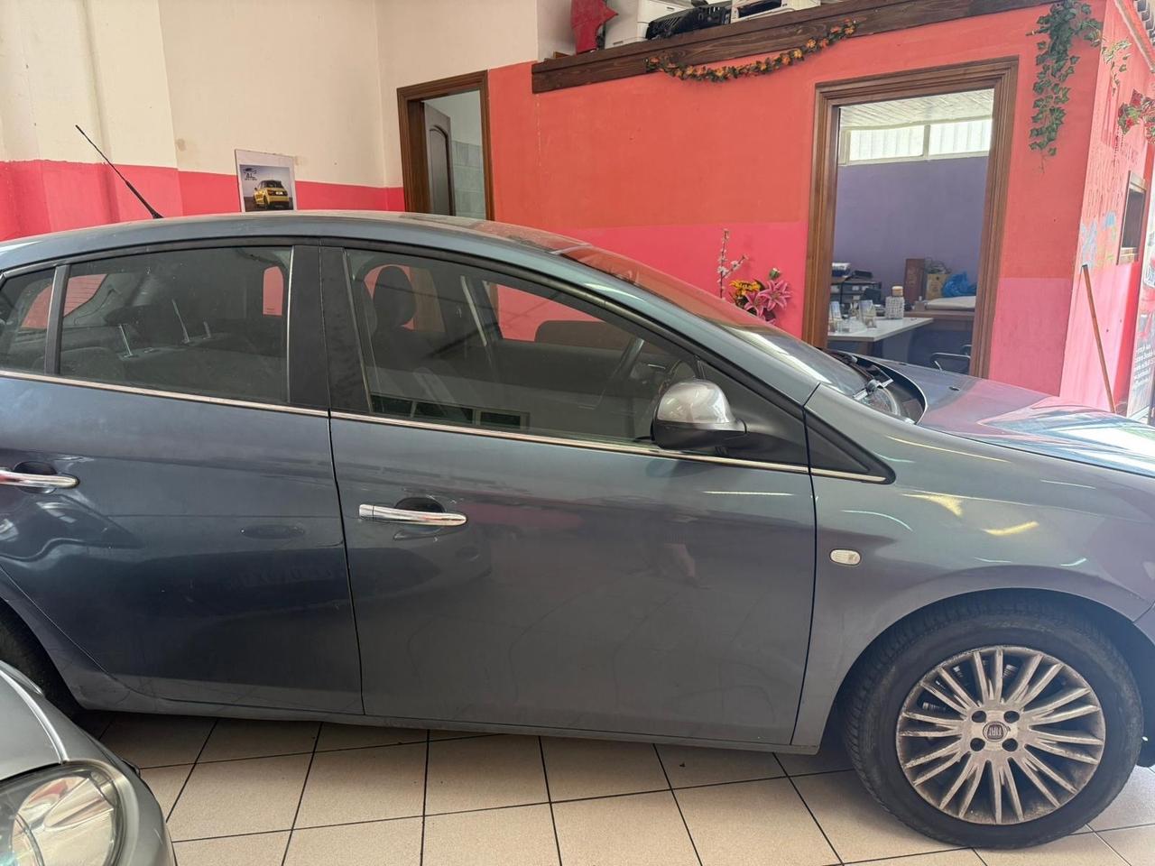 Fiat Bravo 1.6 MJT 120 CV DPF Dynamic