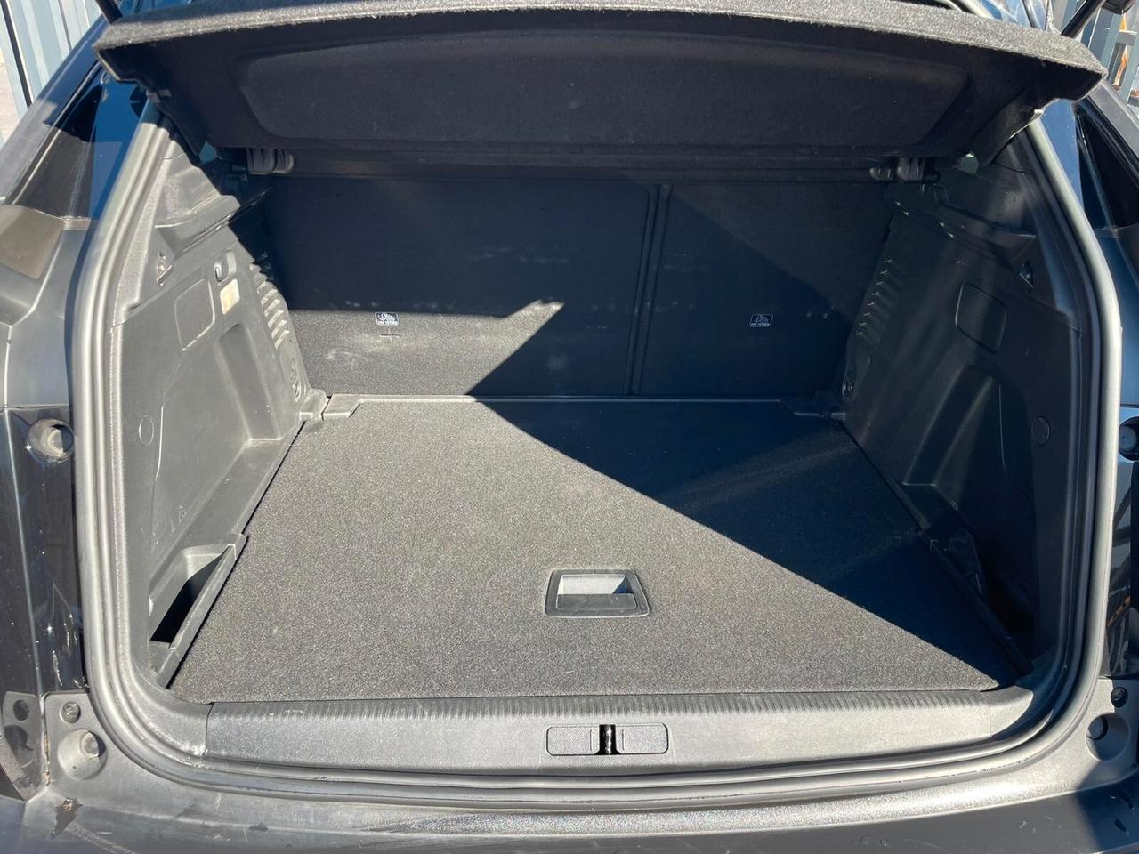 Peugeot 3008 1.5hdi EAT8 RESTYLING*PREZZO VERO*UNIPRO' KM CERTI