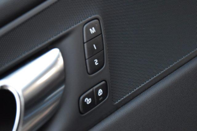 VOLVO XC60 B4 (d) Geartronic Inscription