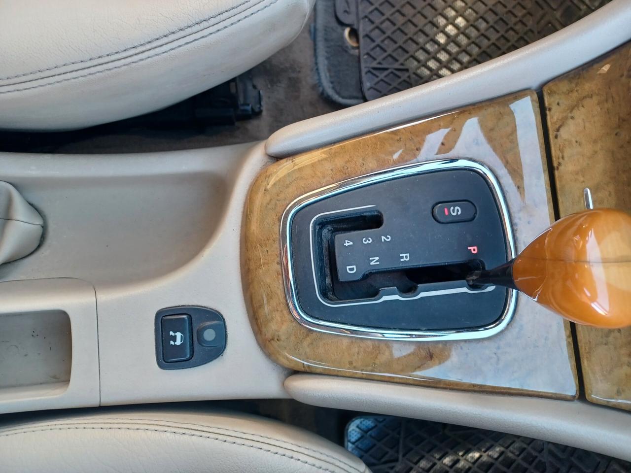 Jaguar X-Type 2.5 V6 24V GPL Executive 2002