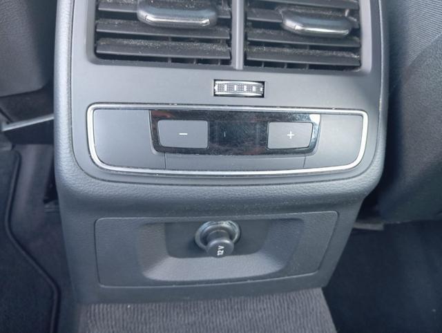 AUDI A4 *PROMO* Avant 30 TDI S tronic Business Sport