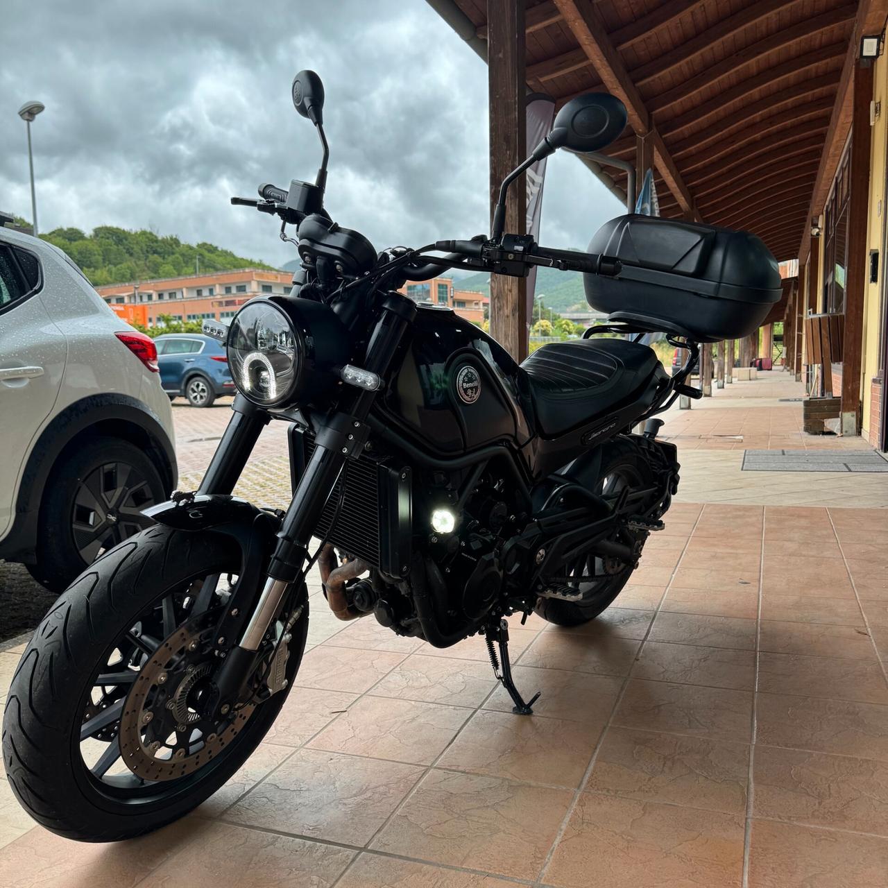 Benelli Leoncino 500