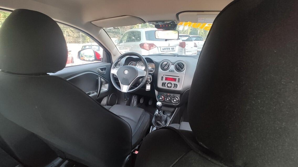 Alfa Romeo MiTo 1.4 78 CV Distinctive Sport Pack
