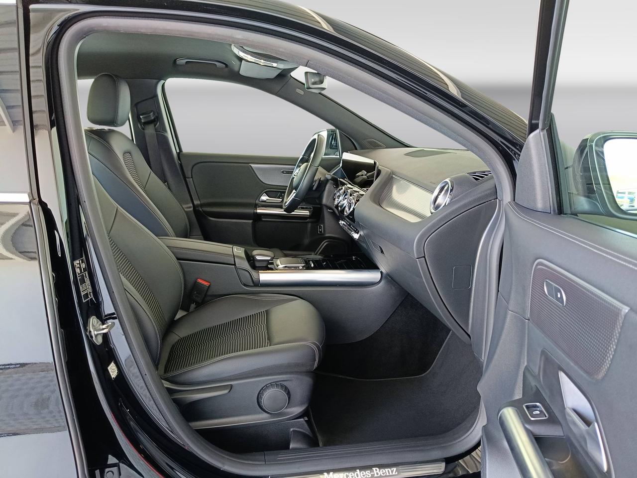 Mercedes-Benz GLA-H247 2020 - GLA 180 d Sport Plus auto