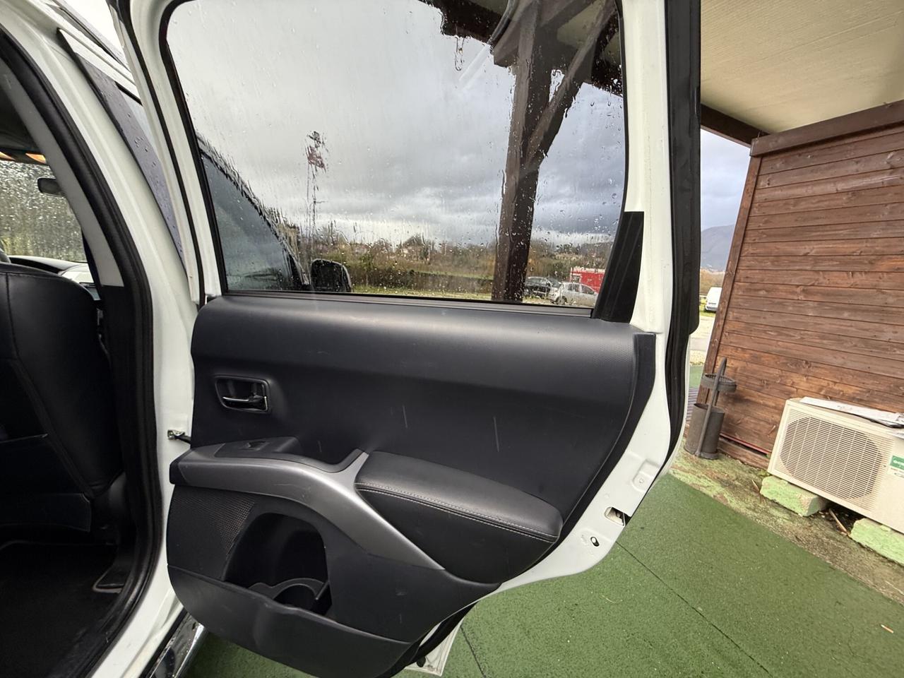 PEUGEOT 4007 2.2 DIESEL