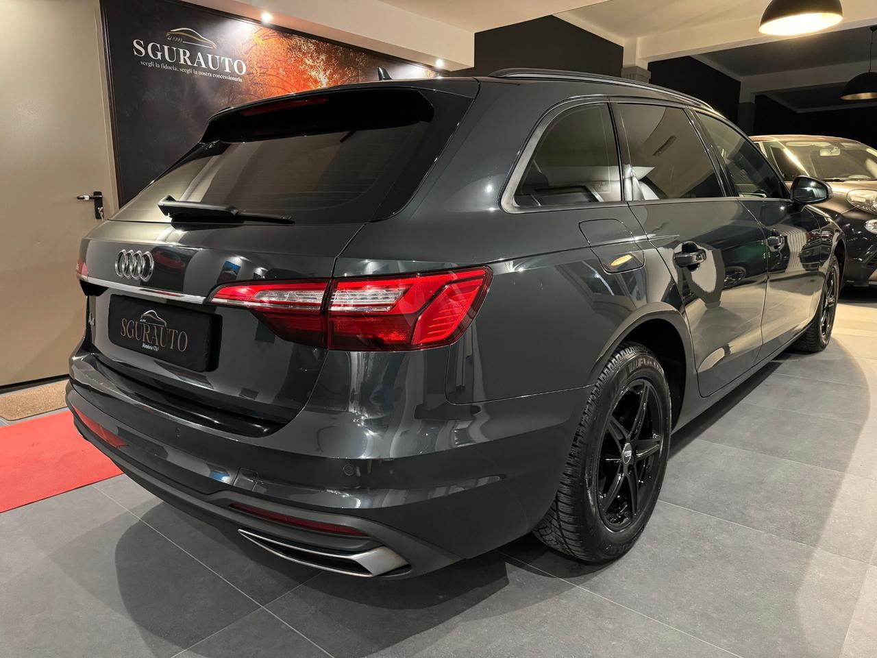 AUDI A4 AVANT 35 TDI S-TRONIC BUSINESS 2020