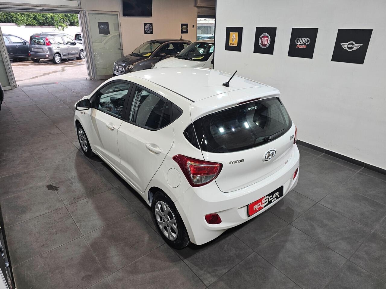 Hyundai i10 1.0 benzina 65cv (87.000km)