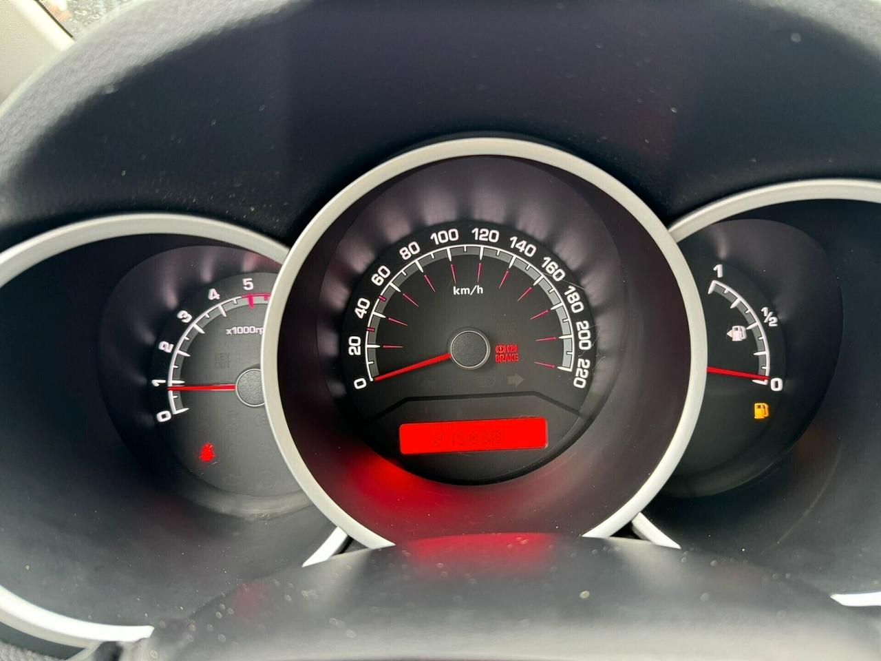 Kia Venga 1.6 CRDi VGT TX