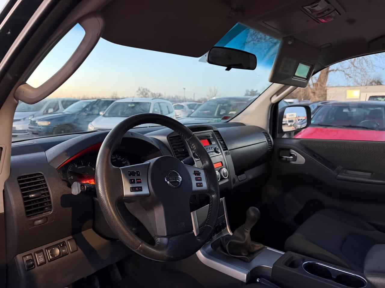 Nissan Navara 2.5 dCi 190CV 2 porte King Cab