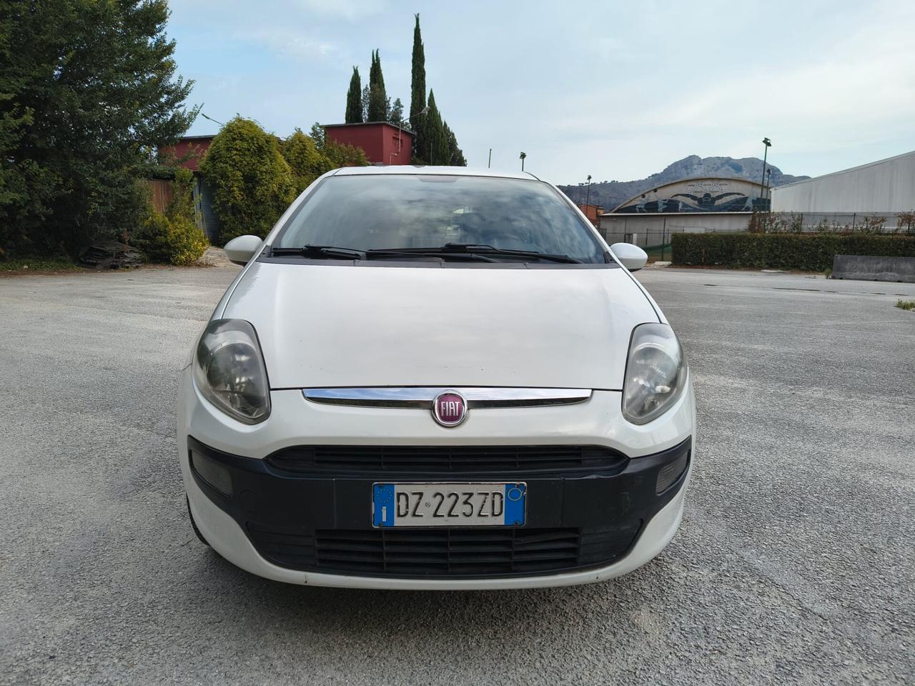 FIAT Punto Evo 1.4 Metano 77CV - NEOPATENTATI