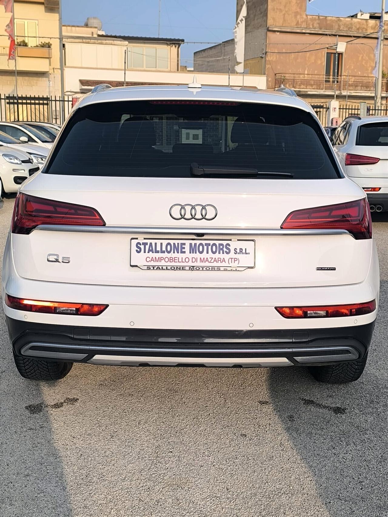 Audi Q5 40 TDI quattro S tronic Business Advanced