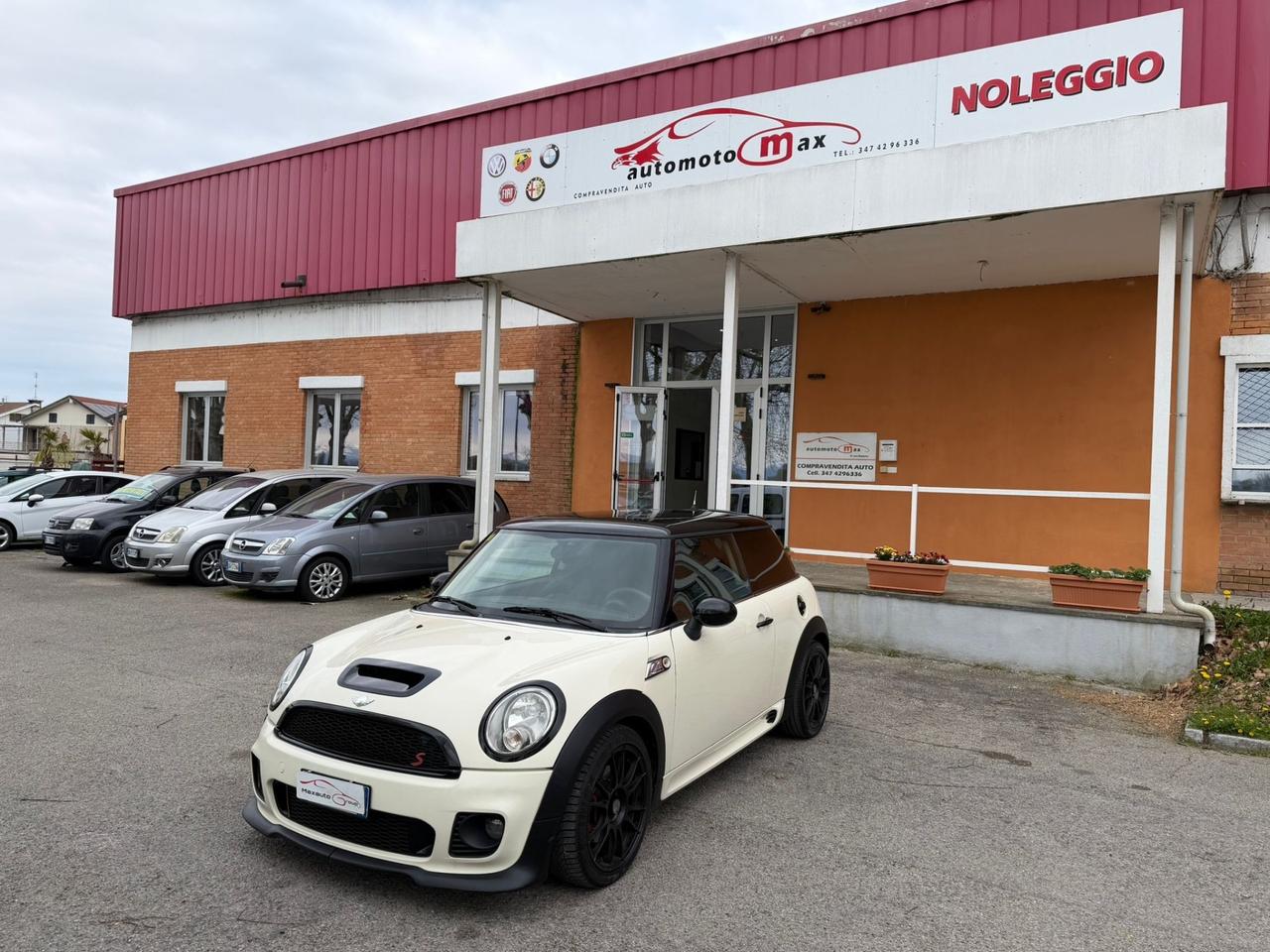 Mini Cooper S Coupe 1.6 John Works Coupé