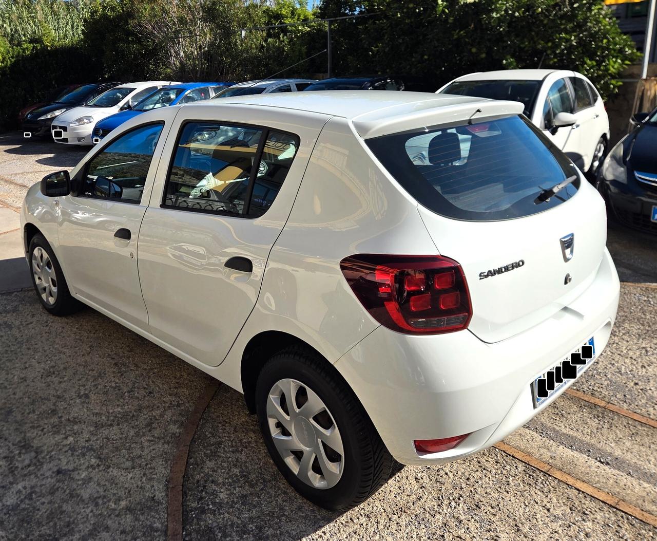 Dacia Sandero 1.0 SOLO 83000 KM BEN TENUTA GARANZIA