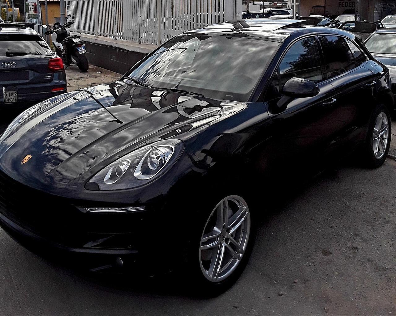 PORSCHE MACAN S BLACK EDITION