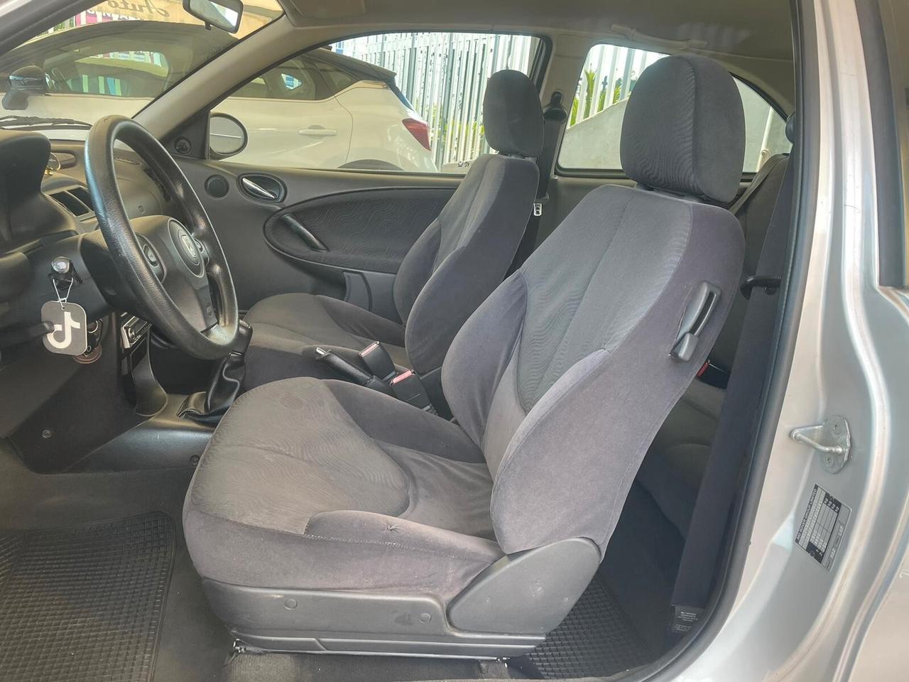 Rover 25 1.1i 3 porte