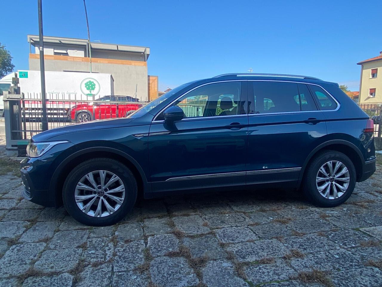 Volkswagen Tiguan 2.0 TDI 150 CV SCR DSG Business