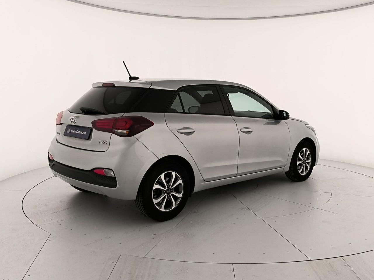 Hyundai i20 5p 1.2 mpi connectline 75cv