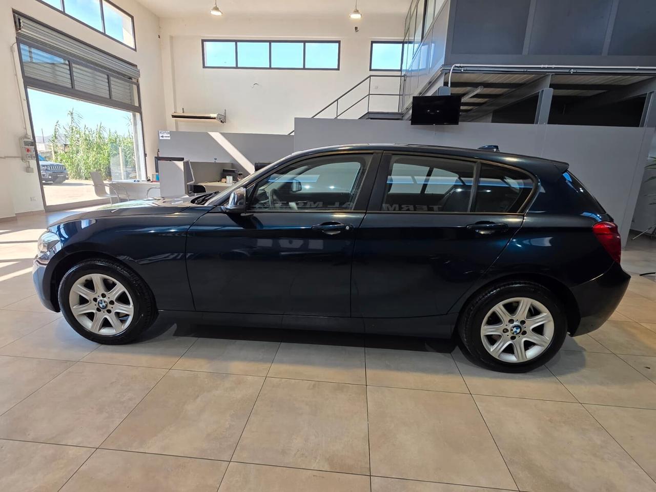 Bmw Serie 1 116d 5p. Business