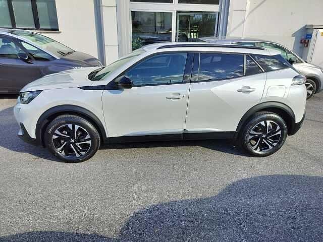 Peugeot 2008 PureTech 100 S&S Allure Pack