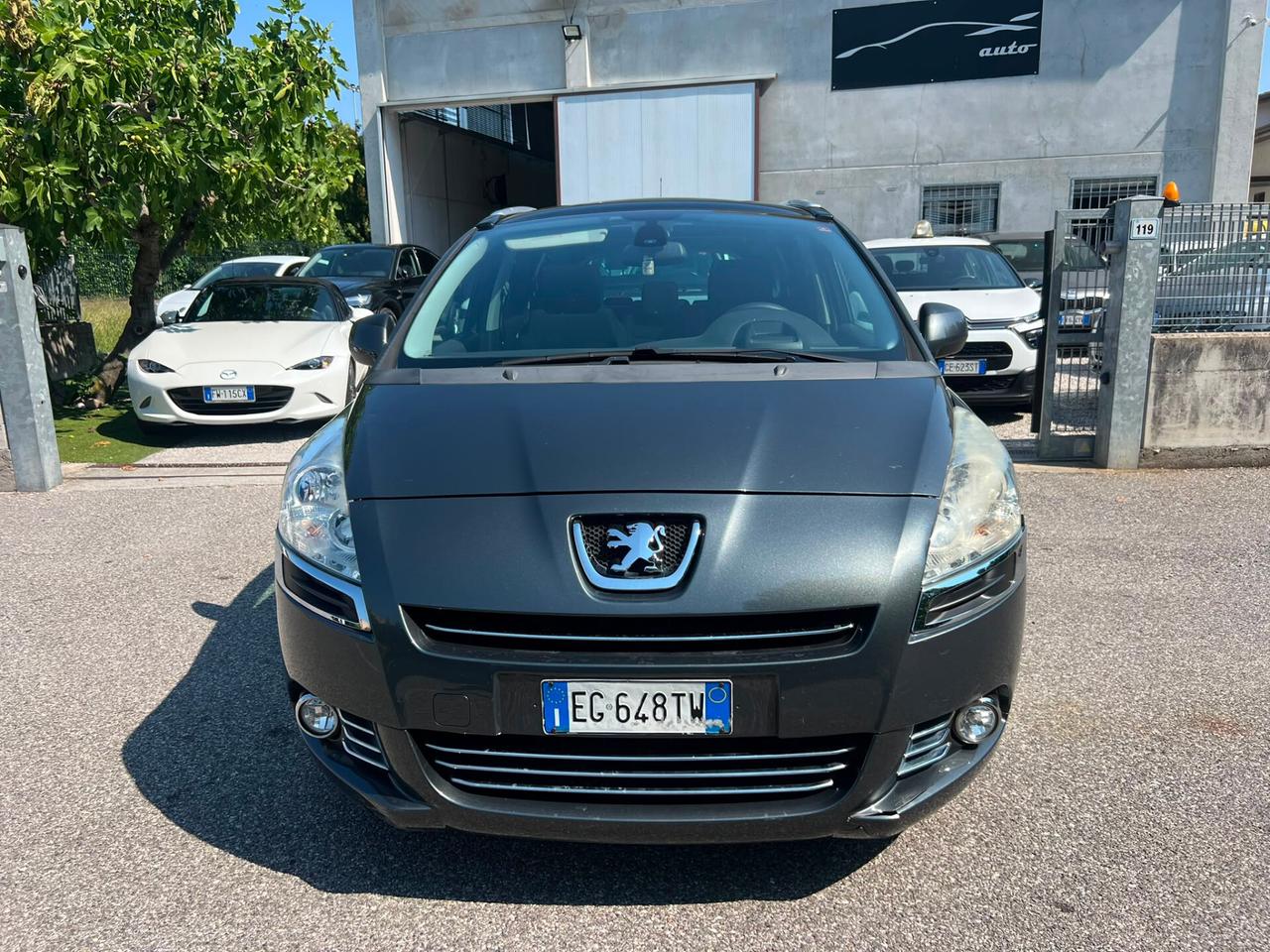 Peugeot 5008 1.6 DIESEL 7 POSTI