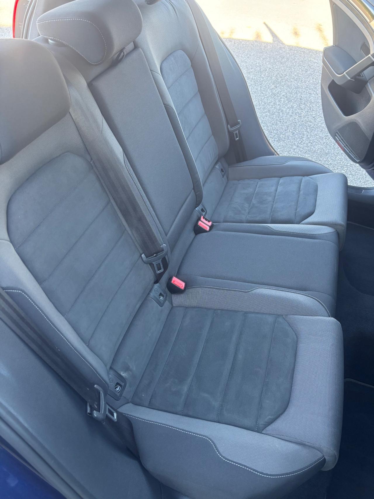 Volkswagen GOLF 7.5 DSG 4MOTION Executive Bluemotion Technology