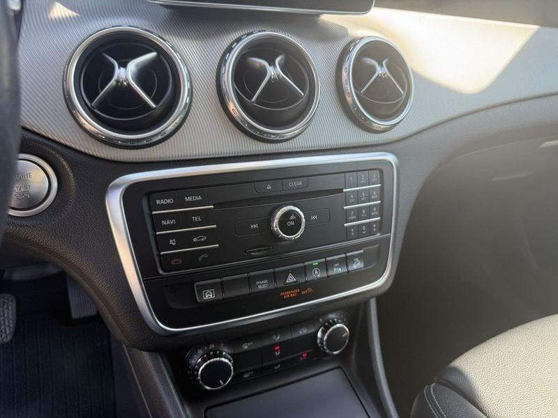 Mercedes-Benz GLA 200 d Automatic 4MATIC Sport