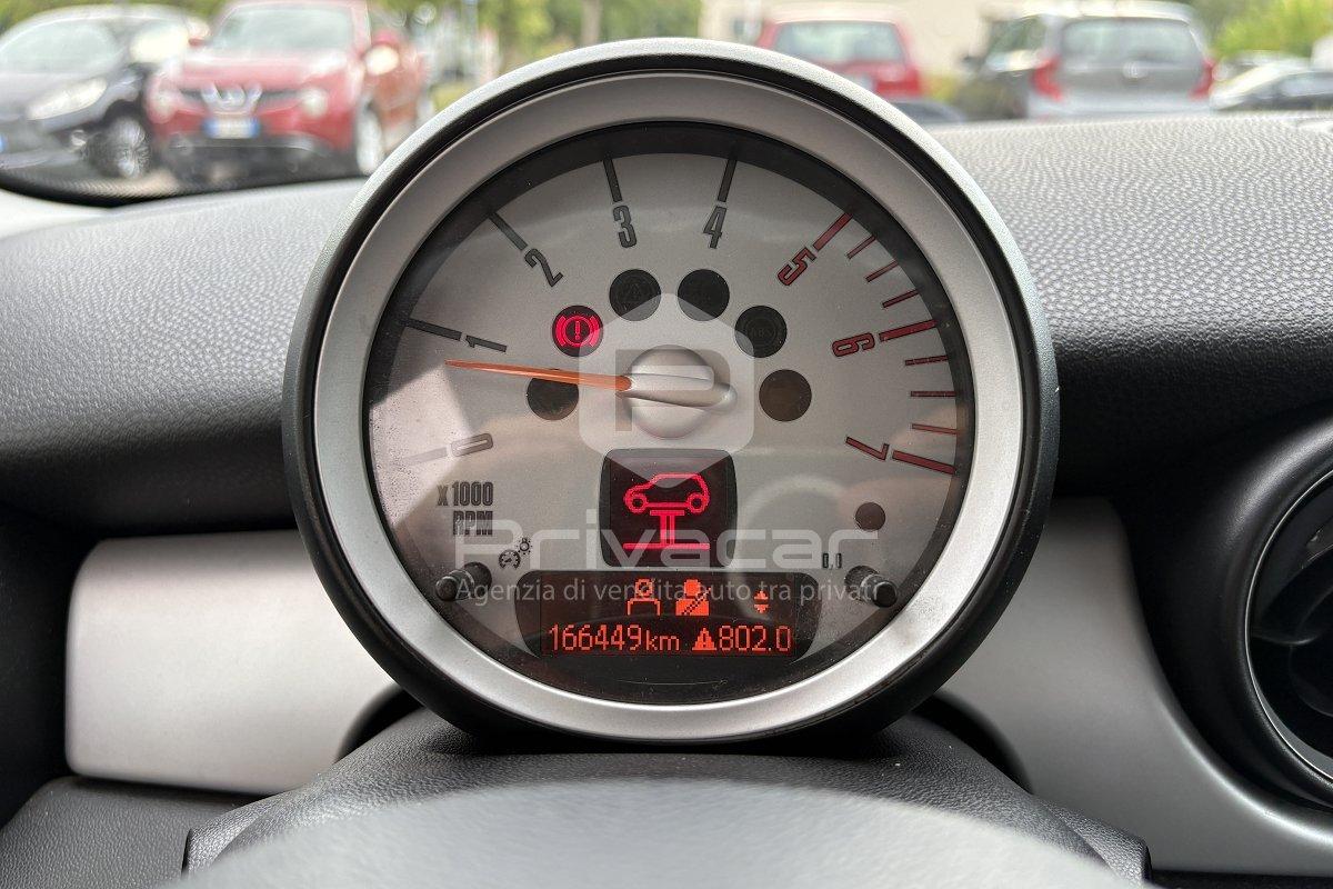MINI Mini 1.6 16V Cooper D