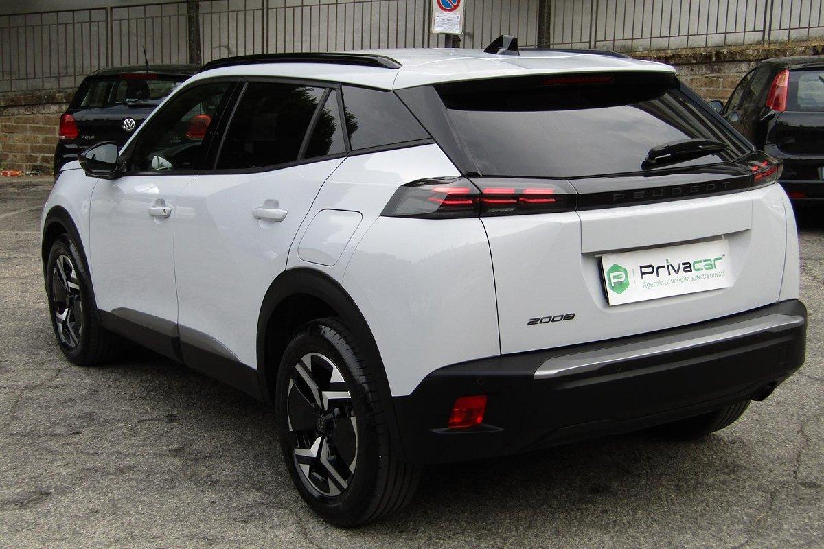 PEUGEOT 2008 PureTech 100 S&S Allure
