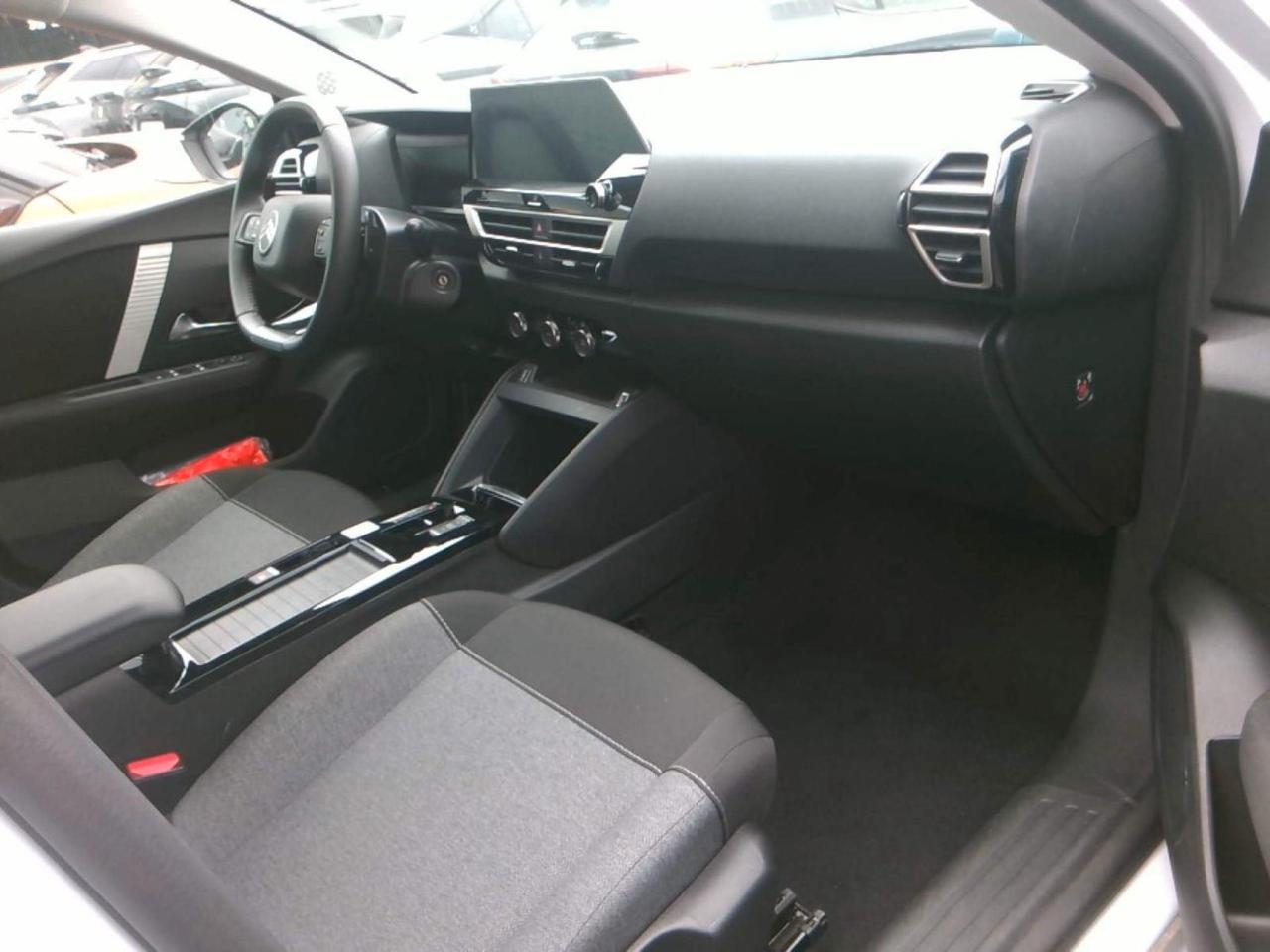 Citroen C4 1.2 hybrid You 110cv e-dcs6