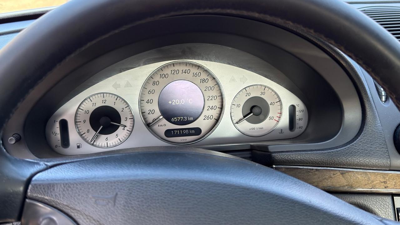 Mercedes-benz E 220 270 CDI cat Avantgarde