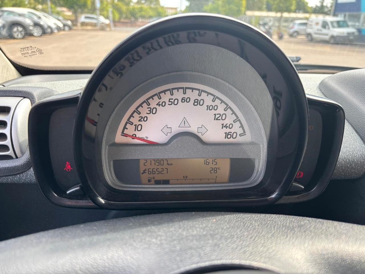 Smart ForTwo 1000 52 kW MHD coupé pure
