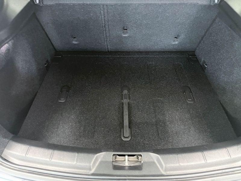 Volvo V40 T2 BZ 122 CV MANUALE