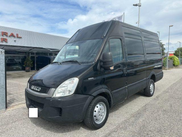 IVECO Daily 35S14 L2-H2 3.0 140CV Furgone