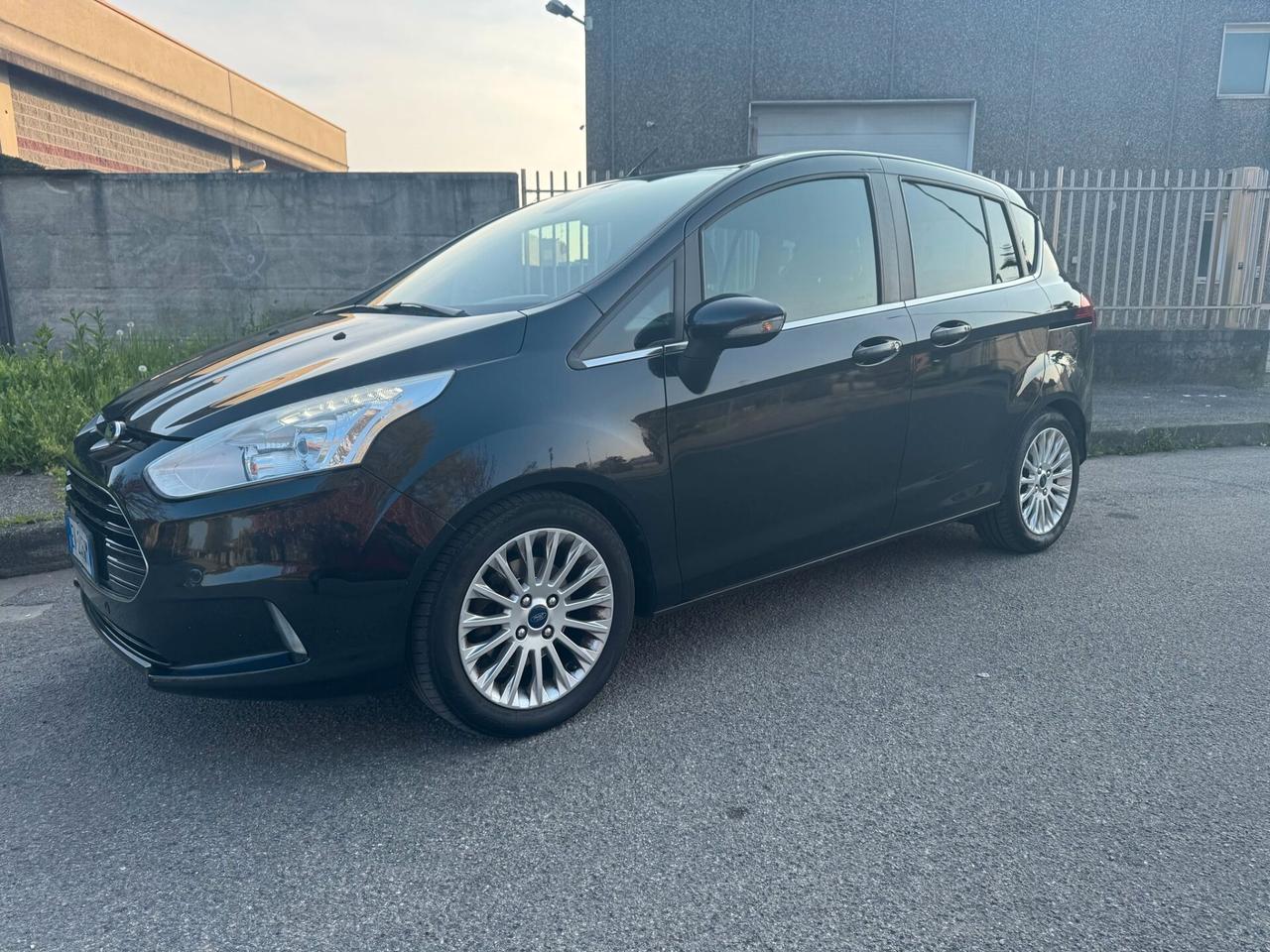 Ford B-Max 1.5 TDCi 75 CV Titanium