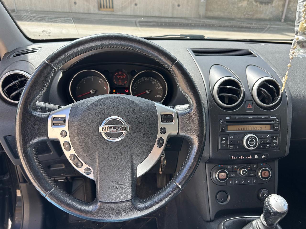 Nissan Qashqai 2.0 dCi DPF Tekna
