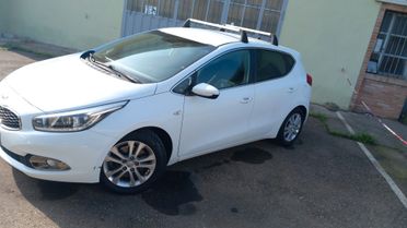 Kia Ceed cee'd 1.4 ECO GPL 5 porte Cool
