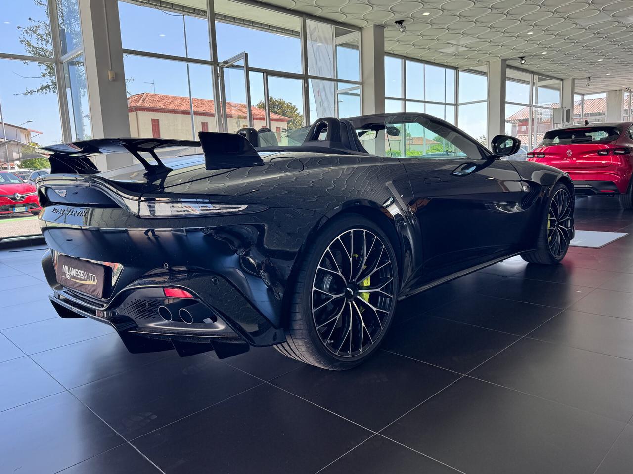 Aston Martin Vantage F1 Edition Roadster