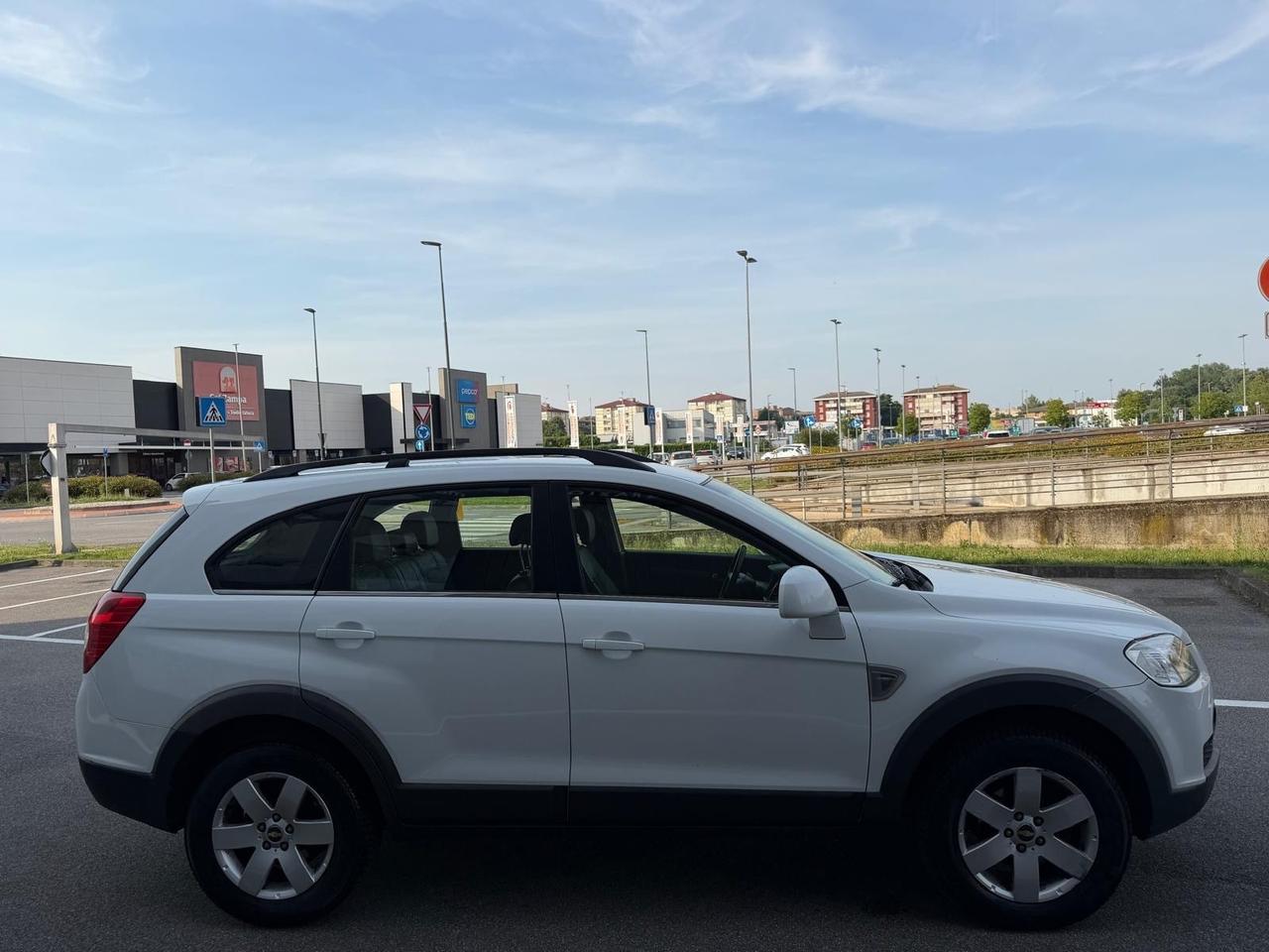 Chevrolet Captiva 2.0 VCDi 2WD